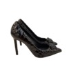 Sapato Scarpin Versace Croco Medusa Preto - Image 2